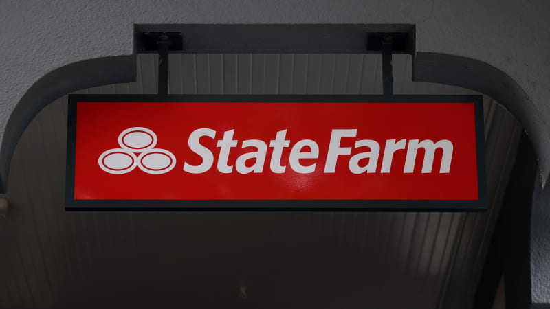 State Farm announces $5 billion dividend; $100 average refund coming to car insurance customers