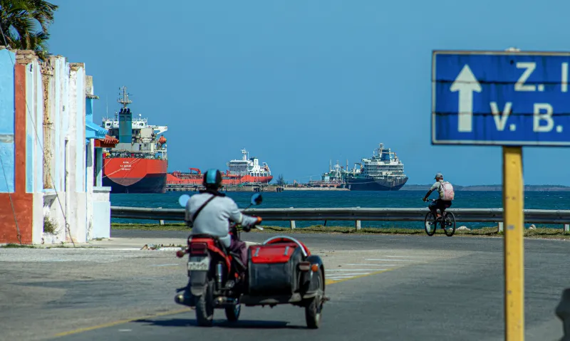 US to allow Venezuelan oil sales to Cuba as alarm grows in the Caribbean